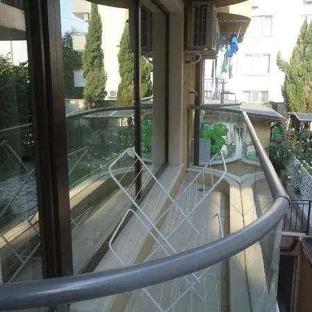 Sea Garden Marina 3 Apartment *